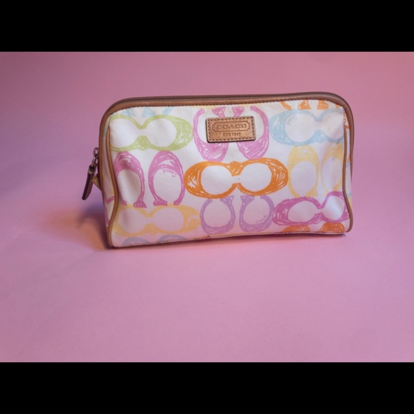 Coach multicolor makeup bag - Picture 1 of 3